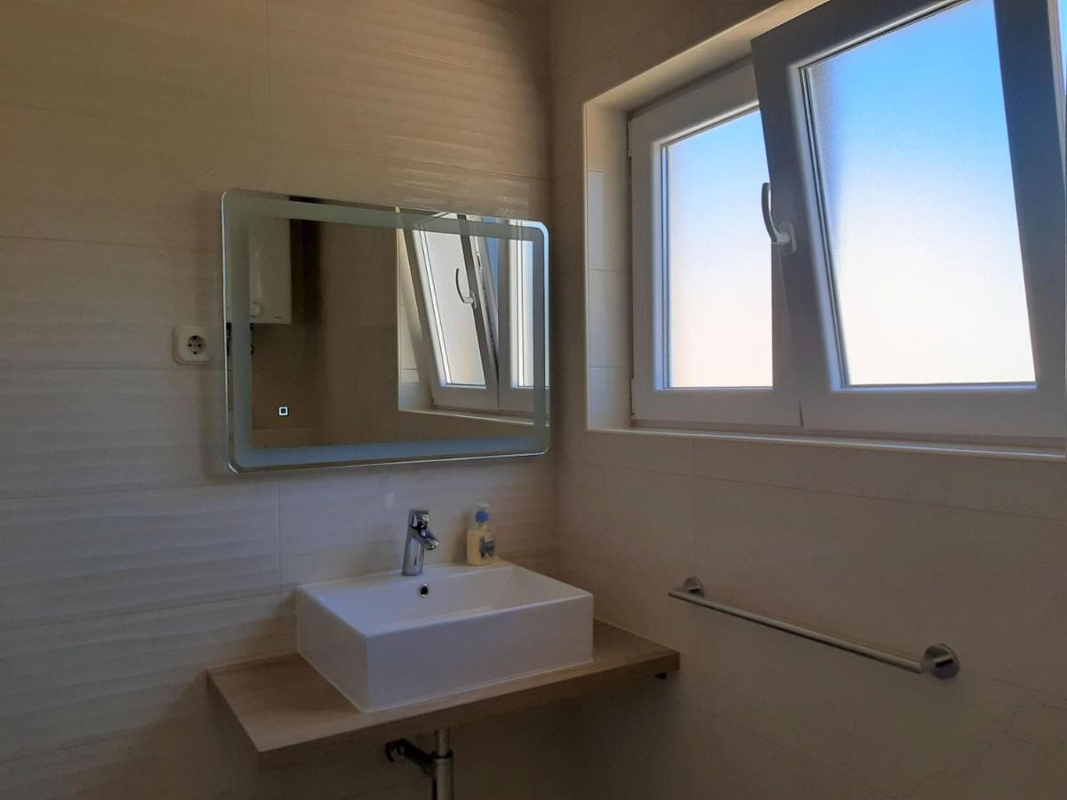 Apartments Edo نوفاليا المظهر الخارجي الصورة