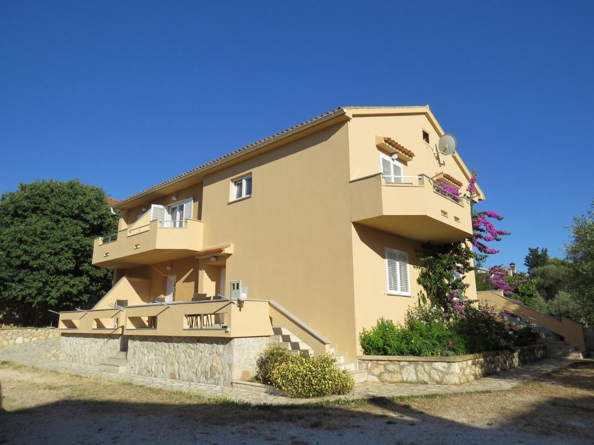 Apartments Edo نوفاليا المظهر الخارجي الصورة