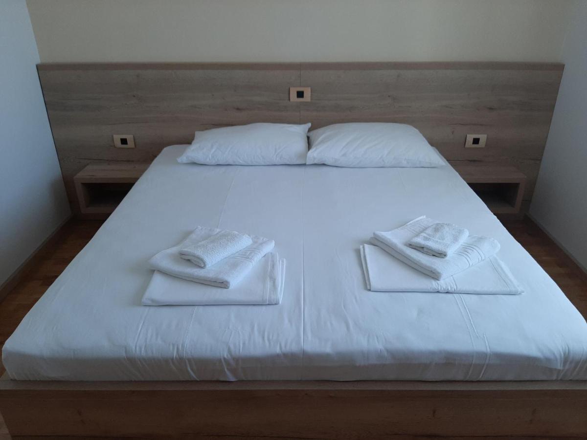 Apartments Edo نوفاليا المظهر الخارجي الصورة