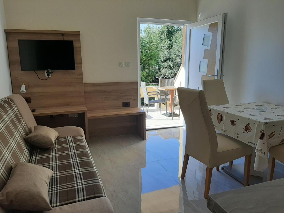 Apartments Edo نوفاليا المظهر الخارجي الصورة