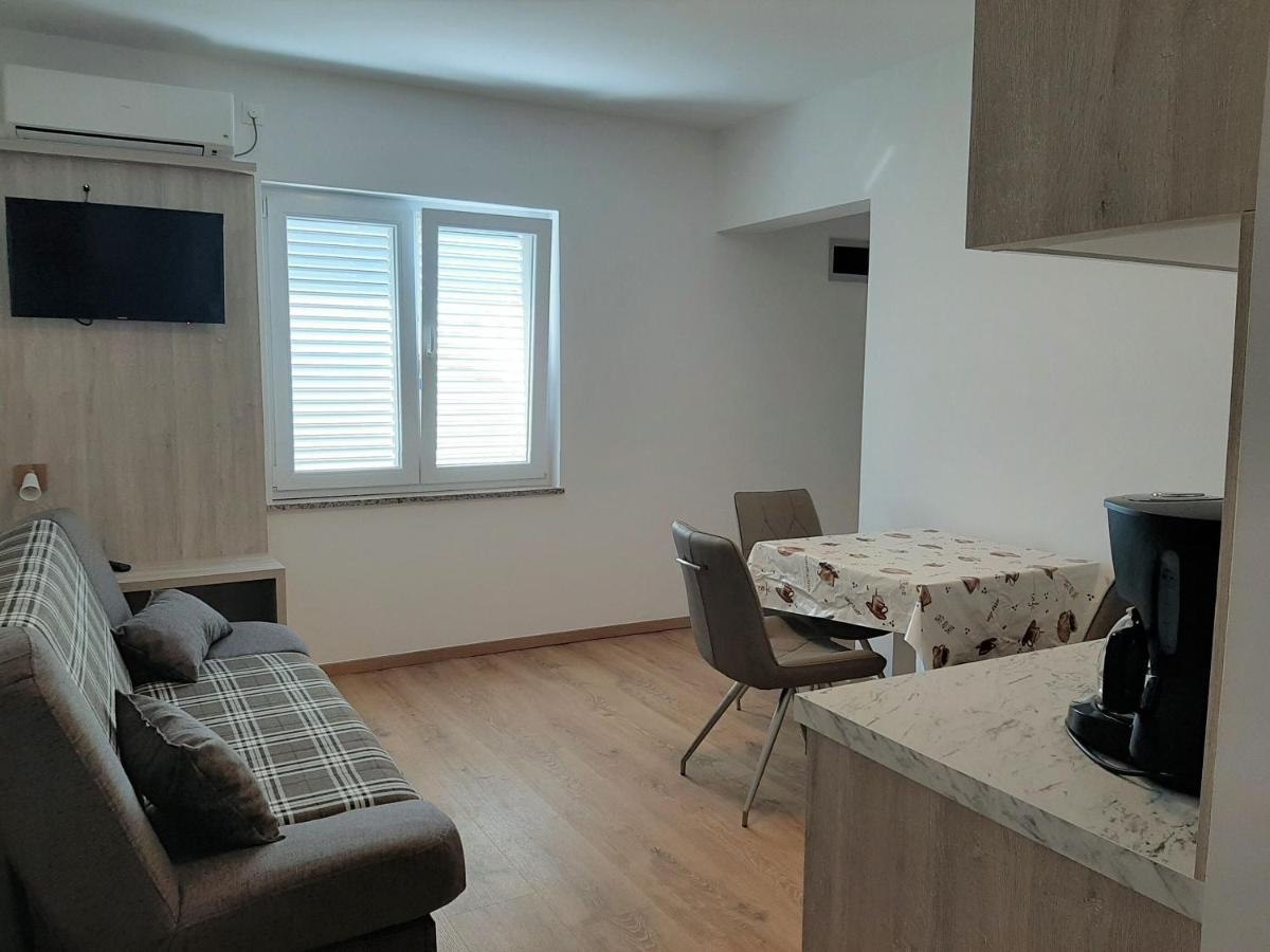 Apartments Edo نوفاليا المظهر الخارجي الصورة